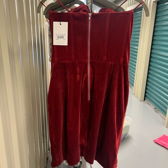 NWT Bardot CLAUDETTE MINI DRESS in rust - velvet maroon - Medium - Picture 11 of 11